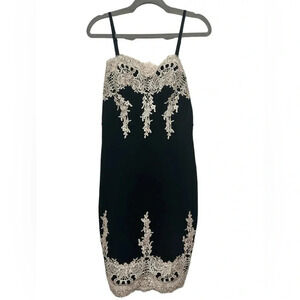 Haute Monde Women’s Black with Off White Lace Trim Dress Size Medium